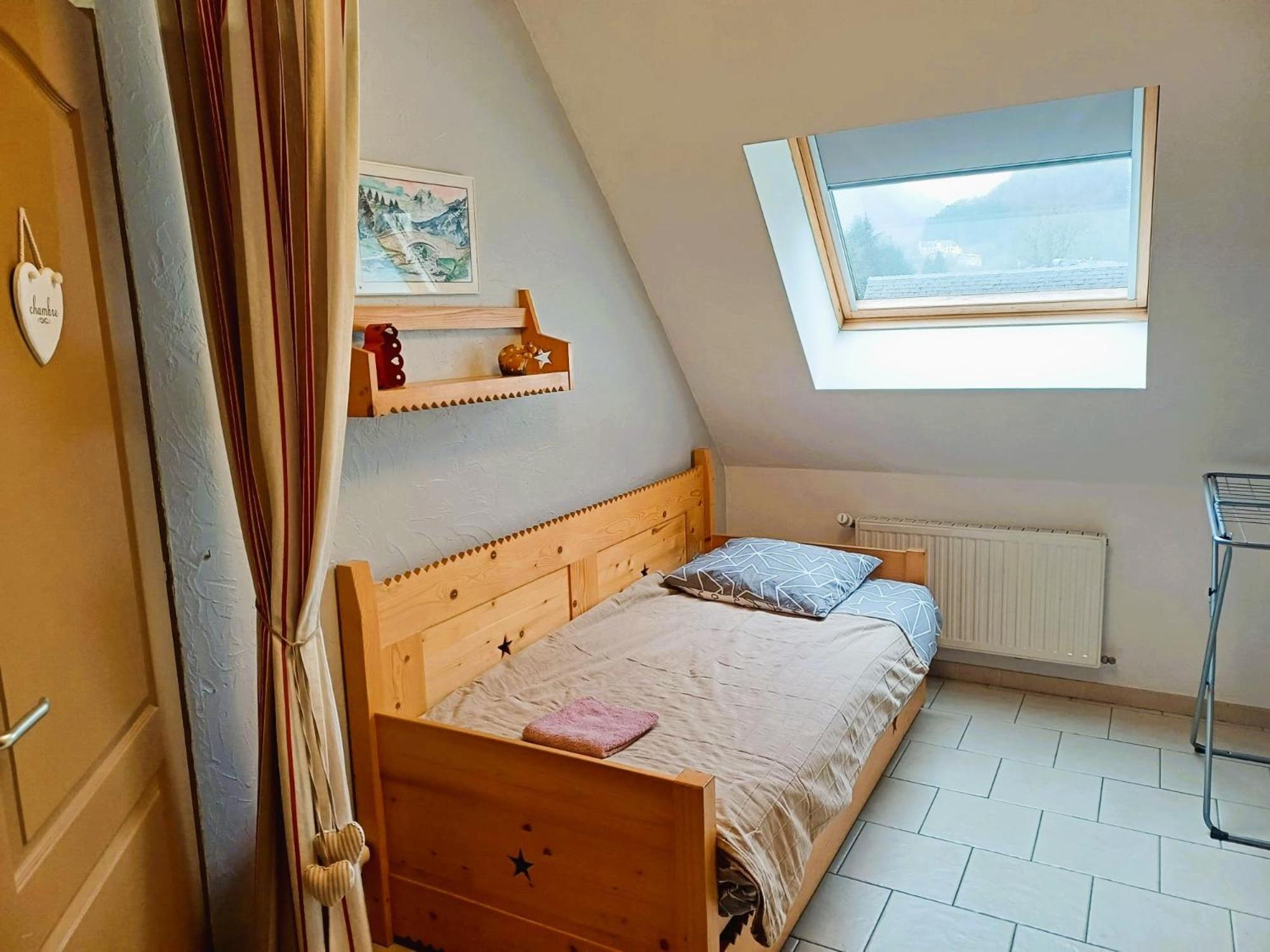 Gîtes et gîte d'étape Estives D'Arrens Esterno foto
