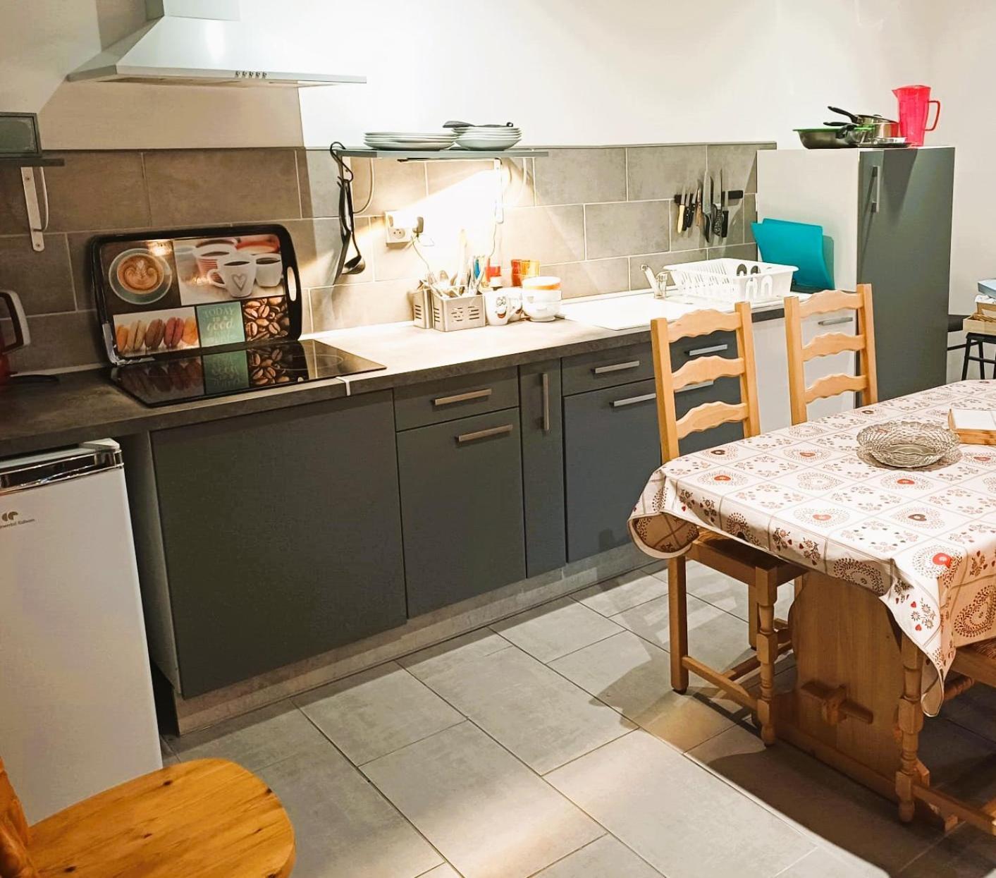 Gîtes et gîte d'étape Estives D'Arrens Esterno foto