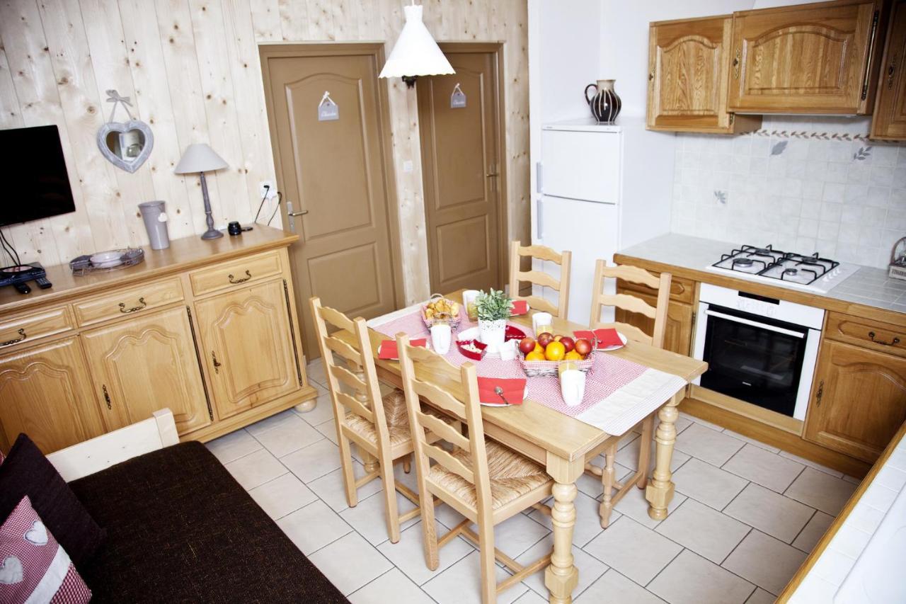Gîtes et gîte d'étape Estives D'Arrens Camera foto